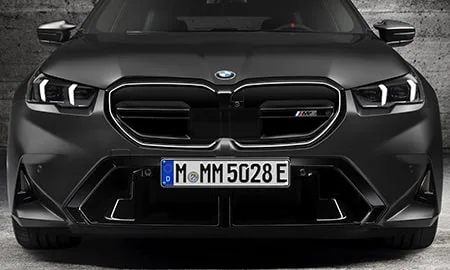Bmw M5 TOURING (82GV44)