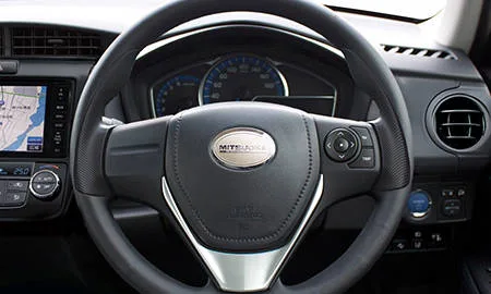 Mitsuoka Ryugi 15EX (NRE161)