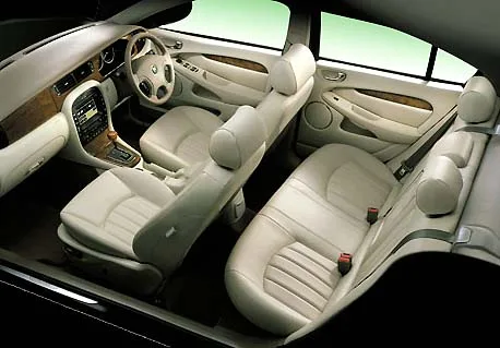 Jaguar Xtype 2.5 V6 (J51WA / J51XA)