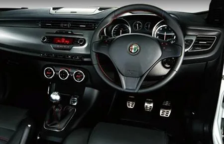Alfa Romeo Giulietta QUADRIFOGLIO VERDE (94018)