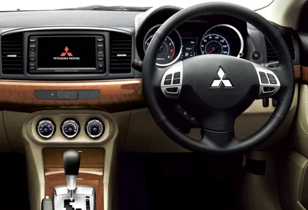 Mitsubishi Galant Fortis SUPER EXCEED (CY6A)