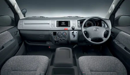 Toyota Hiace Van DX (KDH200V)
