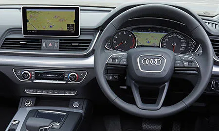 Audi Q5 2.0TFSI QUATTRO 1ST EDITION (FYDAXA / FYDAXS)