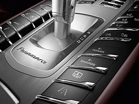 Porsche Panamera S E-HYBRID (970CGEA)