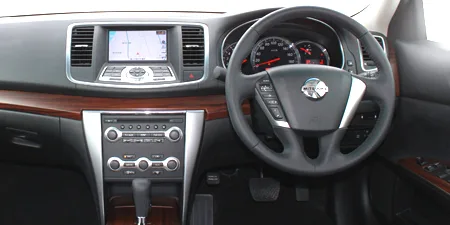 Mitsuoka Galue 25ST (J32)