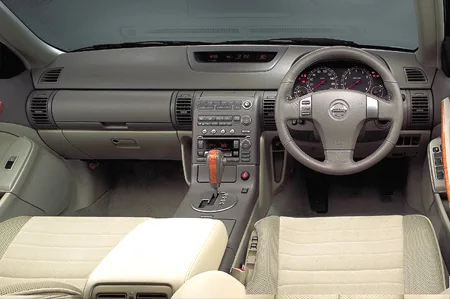 Nissan Stagea 250T RS FOUR V (NM35)
