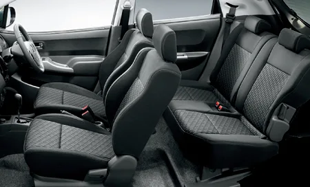 Suzuki Cervo TX (HG21S)