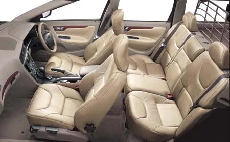 Volvo Cross Country 2.4T (SB5244AWL)