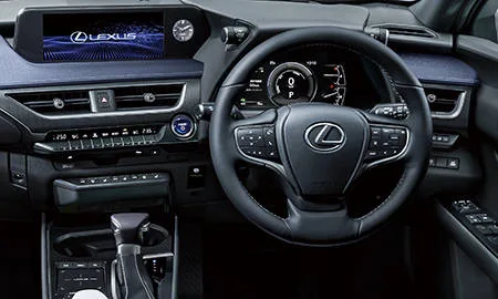 Lexus UX250H VERSION L (MZAH15)