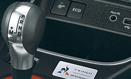 Renault Twingo LE COQ SPORTIF (AHH4B)