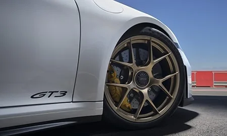 Porsche 911 GT3 TOURING PACKAGE (992NG)