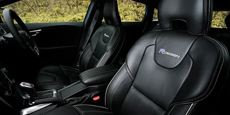 Volvo V40 T5 R-DESIGN (MB5204T)