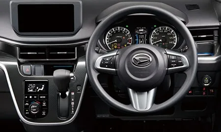 Daihatsu Move CUSTOM X (LA150S)