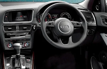 Audi Q5 2.0TFSI QUATTRO (8RCNCF)