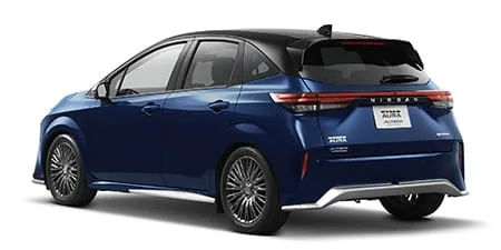 Nissan Aura AUTECH SPORTS SPEC (FE13)