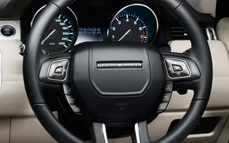 Land Rover Range Rover Evoque PURE (LV2A)