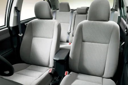 Toyota Corolla Axio 1.5G (NZE161)