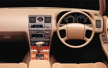 Nissan Laurel MEDALIST G SELECTION (GC34)