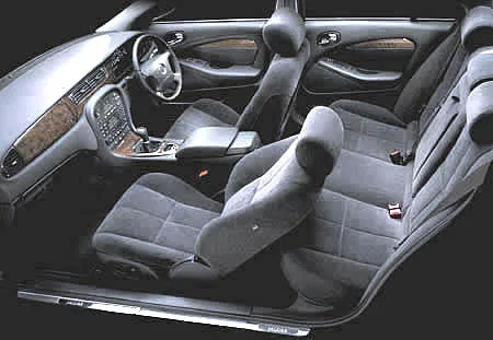 Jaguar Stype 4.2 V8 (J01HC / J011C)
