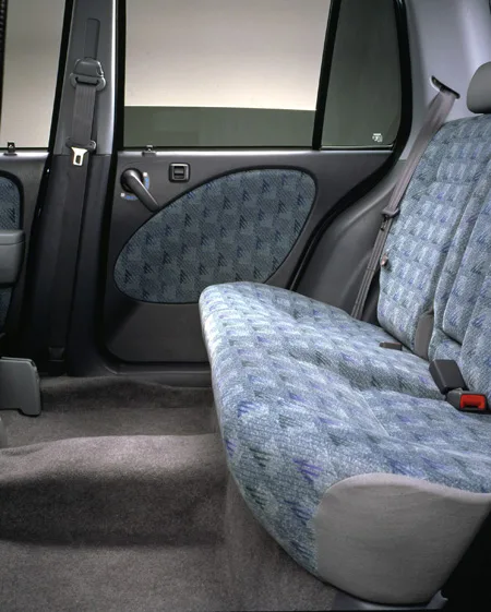 Toyota Raum G PACKAGE (EXZ15)