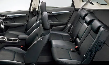 Honda Shuttle HYBRID Z HONDA SENSING (GP8)