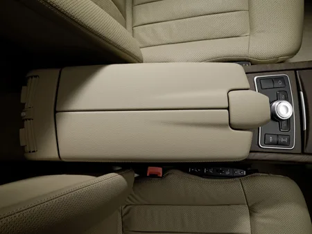 Mercedes Benz Eclass E250 CGI BLUE EFFICIENCY (212047C)
