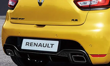 Renault Lutecia SPORT TROPHY AKRAPOVIC (RH4B / RM5M1)