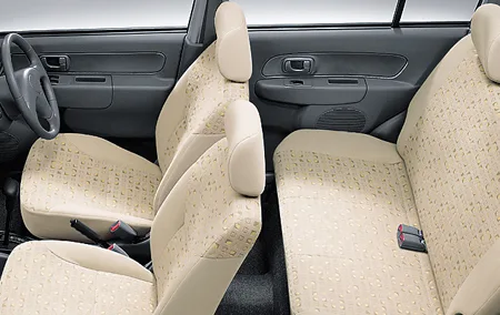 Mitsubishi Minica VOICE (H42A)