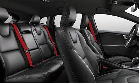 Volvo V40 R-DESIGN CARBON EDITION (MB420)