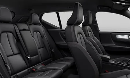 Volvo XC40 Recharge RECHARGE PLUS SINGLE MOTOR (XE400RXCE)