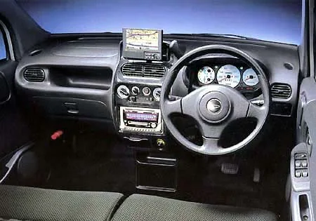 Daihatsu Move CUSTOM L (L910S)