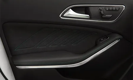Mercedes Benz Aclass A45 AMG 4MATIC PETRONAS GREEN EDITION (176052)
