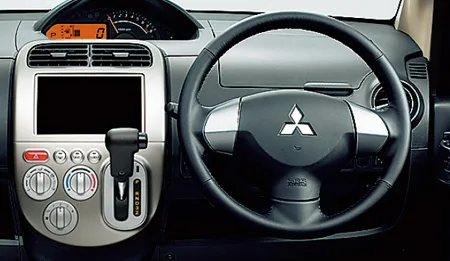 Mitsubishi EK Sport X (H82W)