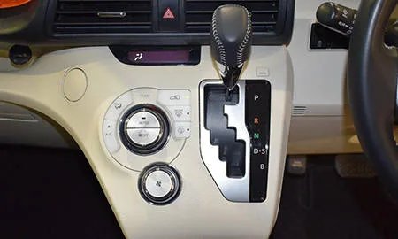 Toyota Sienta G (NSP170G)