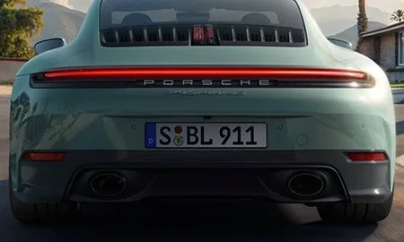 Porsche 911 CARRERA 4S ()