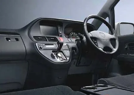 Honda Odyssey ABSOLUTE (RA8)
