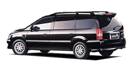 Mitsubishi Chariot Grandis EXCEED (N84W)