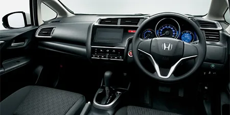 Honda Fit 13G F PACKAGE (GK3)