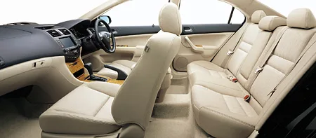 Honda Accord 20A (CL8)