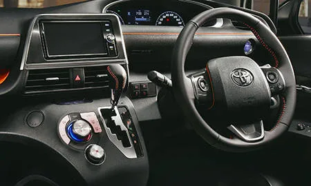 Toyota Sienta HYBRID G CUERO (NHP170G)