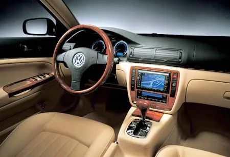 Volkswagen Passat Wagon W8 4MOTION (3BAZM / 3BBDNF)