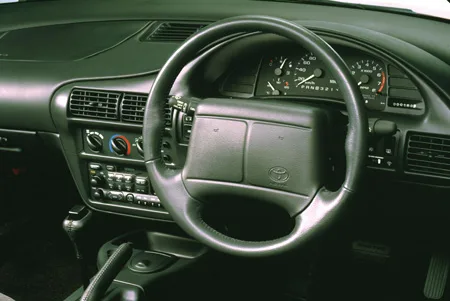 Toyota Cavalier 2.4Z (TJG00)