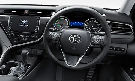 Toyota Camry X (AXVH75)