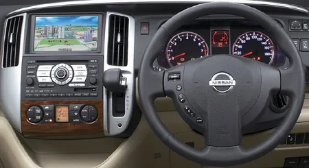 Nissan Serena 20G (NC25)