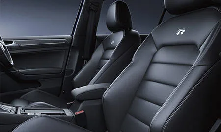 Volkswagen Golf R Variant BASE GRADE (AUCJXF)