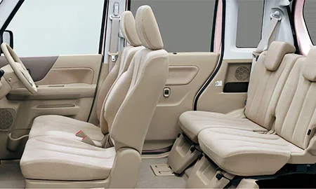 Suzuki Spacia X (MK42S)