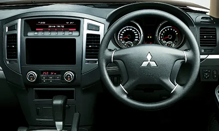 Mitsubishi Pajero SHORT VR-I (V83W)