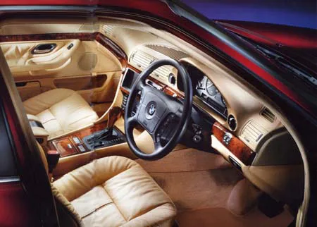 Bmw 7 Series 740i (GF40)