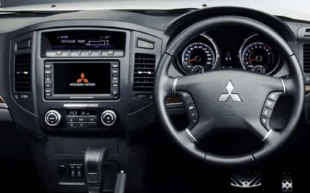 Mitsubishi Pajero SHORT SUPER EXCEED (V87W)