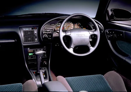 Toyota Celica S-R (ST182)